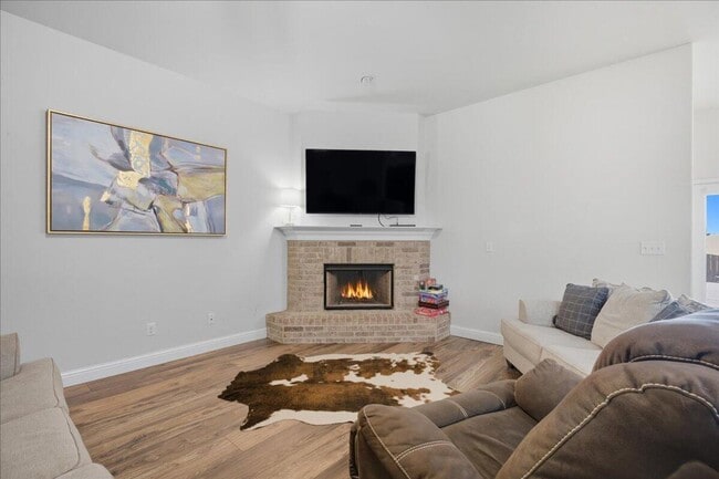 Building Photo - 4 Bedroom Located in Frenship ISD