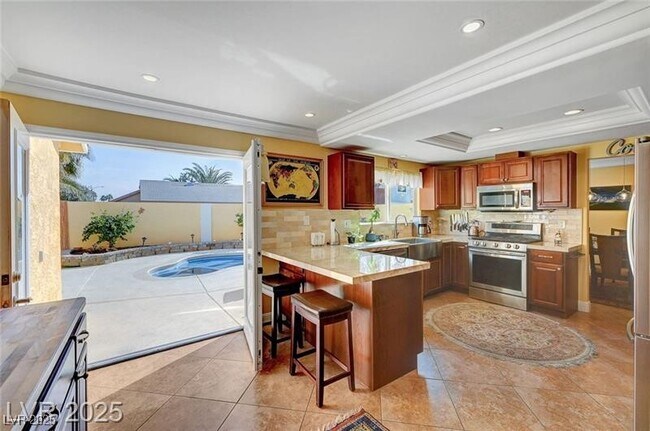 Foto del edificio - 2410 Doherty Way