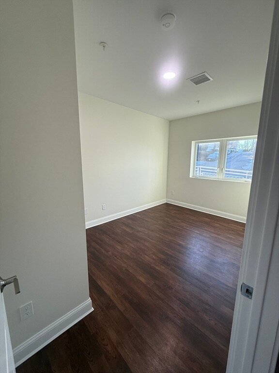 Foto del edificio - 10 Franklin Ave