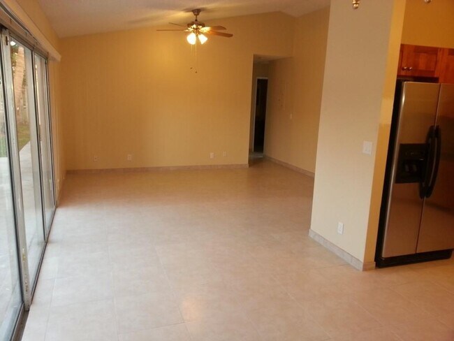 Building Photo - 18813 Cloud Lake Cir