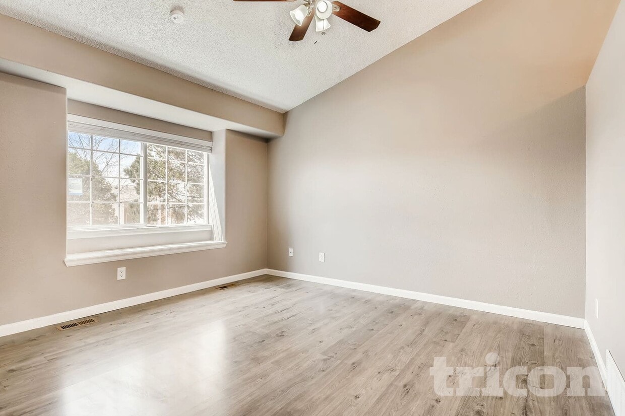 Foto principal - 3870 Caviar Ct