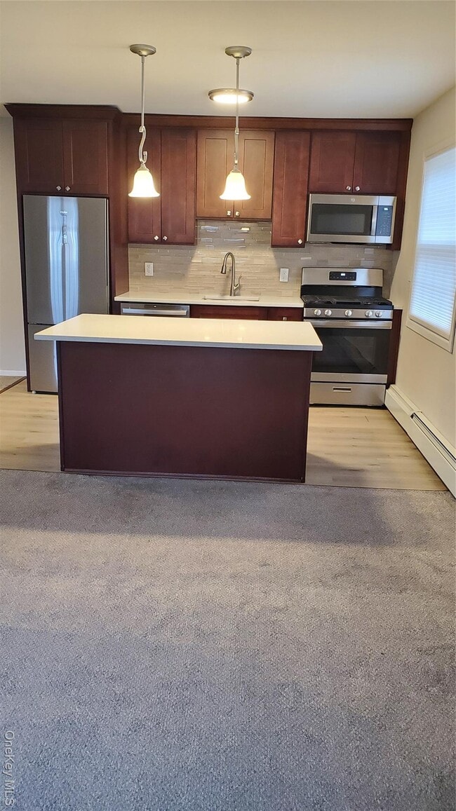 Foto del edificio - 460 Old Town Rd