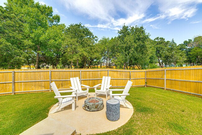 Building Photo - 1759 Round House Ln