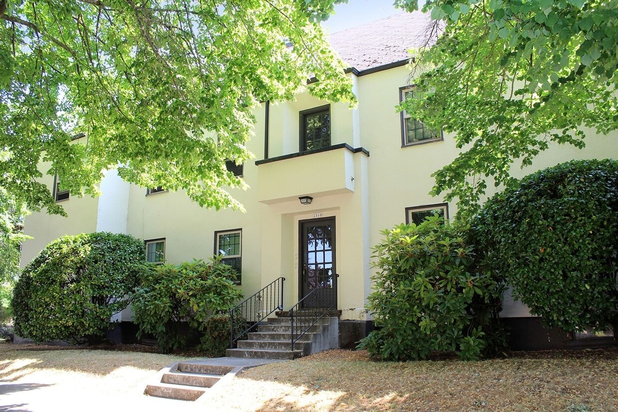 Primary Photo - 2310 SE 22nd Ave