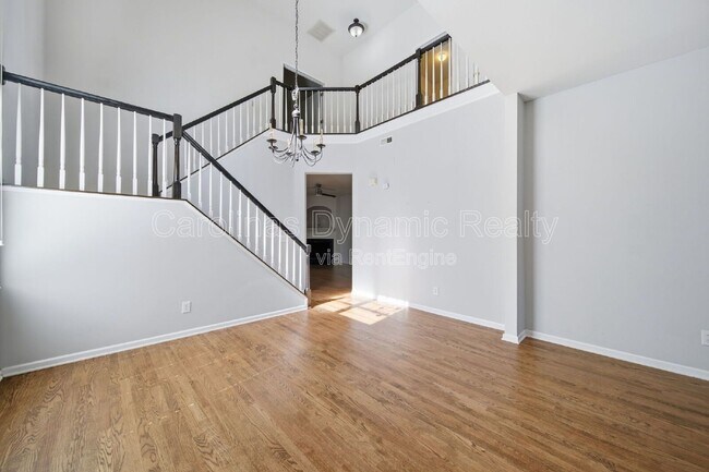 Foto del edificio - 17059 Commons Creek Dr