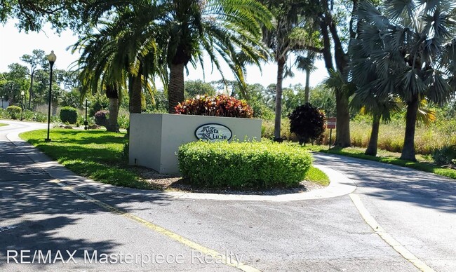 Building Photo - 1 br, 1.5 bath House - 5 Lake Vista Trl - ...