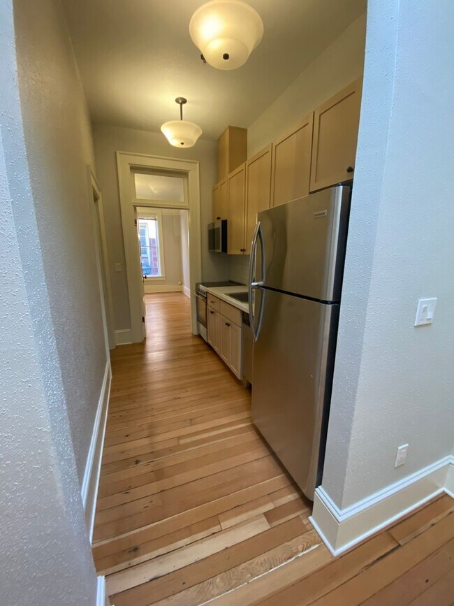 Foto del edificio - Cute 1bd/1bth in Cottage Grove w/ Stainles...