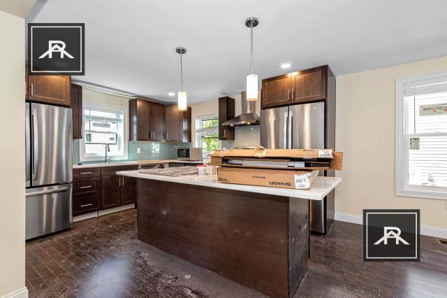 Foto del edificio - 4 bedroom in Medford MA 02155