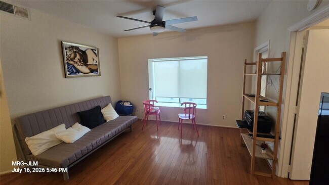 Foto del edificio - 2207 S Braeswood Blvd