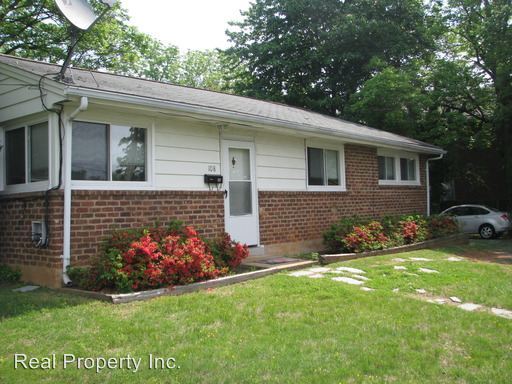Building Photo - 108 Maury Ave