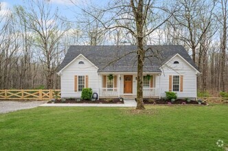 Building Photo - 1130 Old Charlotte Pike