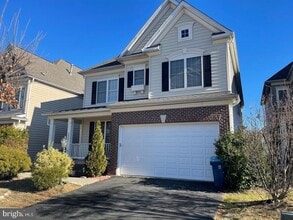 Building Photo - 5658 Lierman Cir