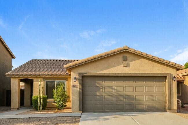 Building Photo - 2781 W Mira Dr