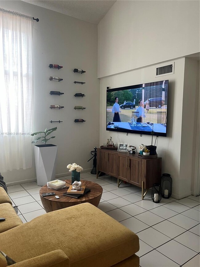 Foto del edificio - 2710 W 60th Pl