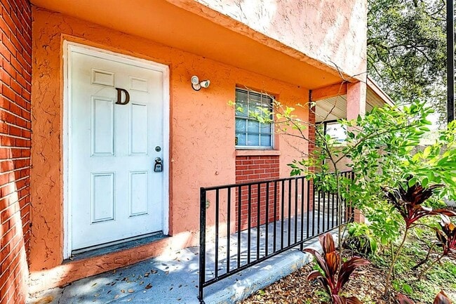 Building Photo - 2507 W Virginia Ave