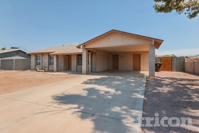 Building Photo - 7334 W Carol Ave