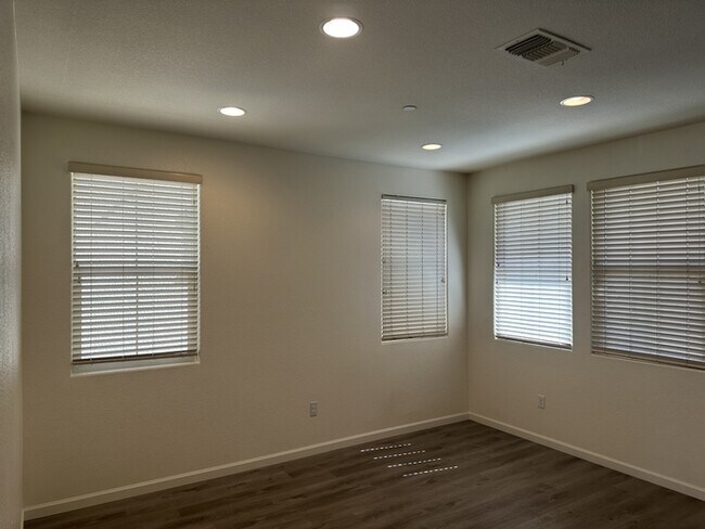 Foto del edificio - Gorgeous Mountain House 4 Bedroom 3 Bath Home