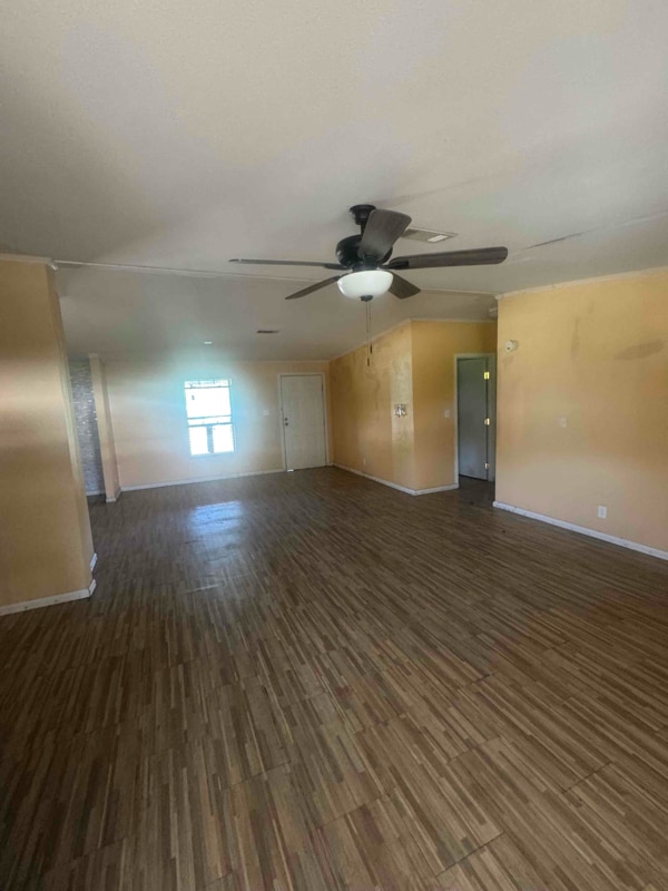 Foto del edificio - 14095 Bradley Rd