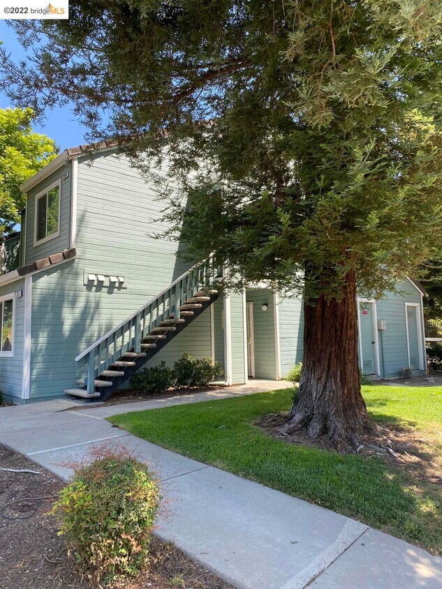 2962 Winding Ln, Antioch, CA 94531 Condo for Rent in Antioch, CA