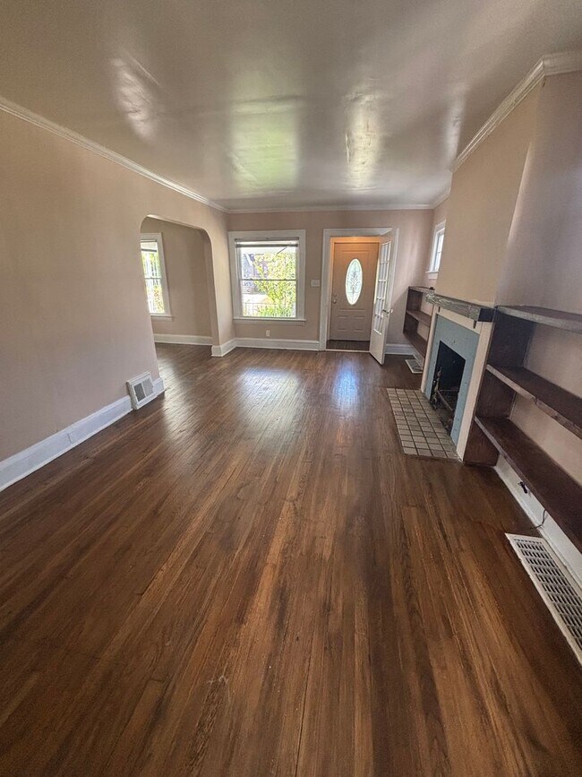 Foto del edificio - CLEVELAND HEIGHTS 4 BED SINGLE