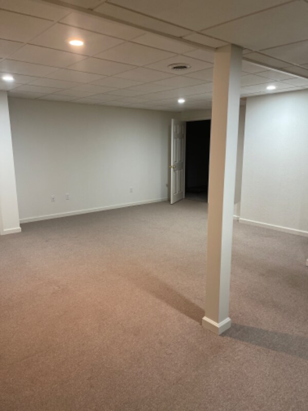 2024 Parkview Dr Unit Basement apartment, Red Lion, PA 17356 Room for Rent in Red Lion, PA