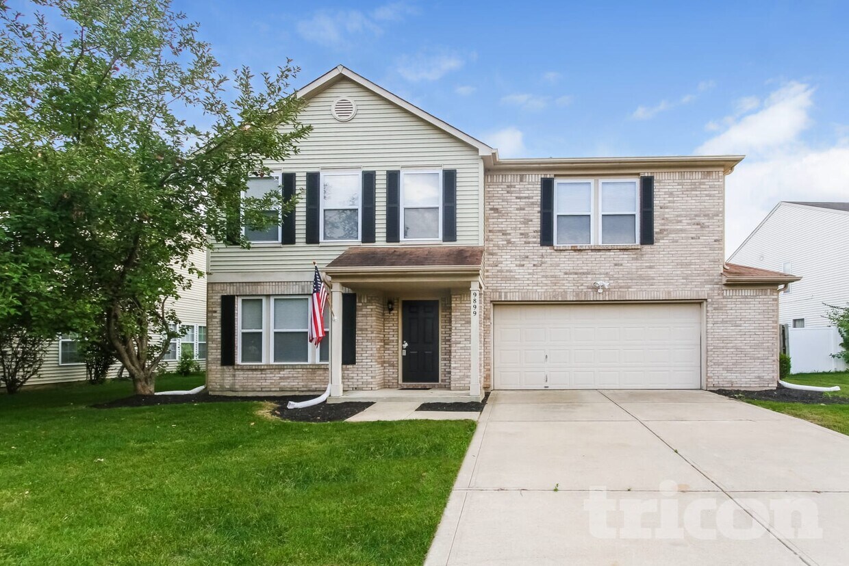 Foto principal - 9899 Olympic Cir