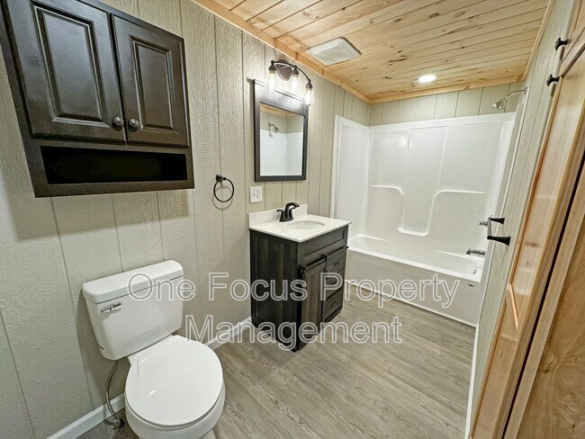 Building Photo - 29 S Highland St