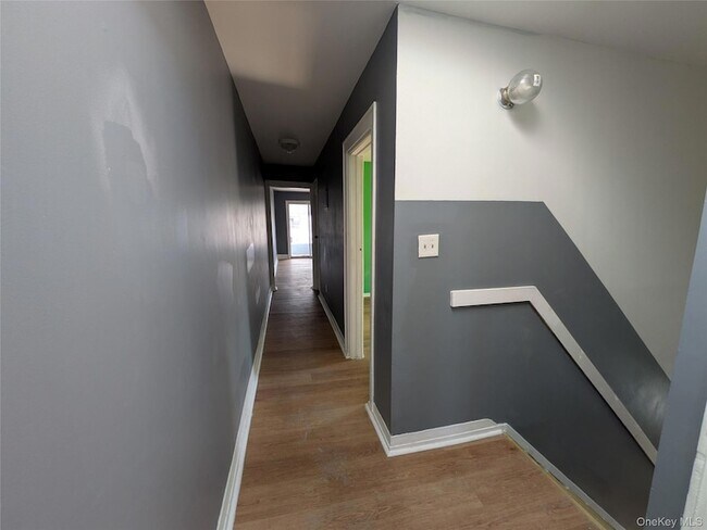 Foto del edificio - 205-11 110th Ave