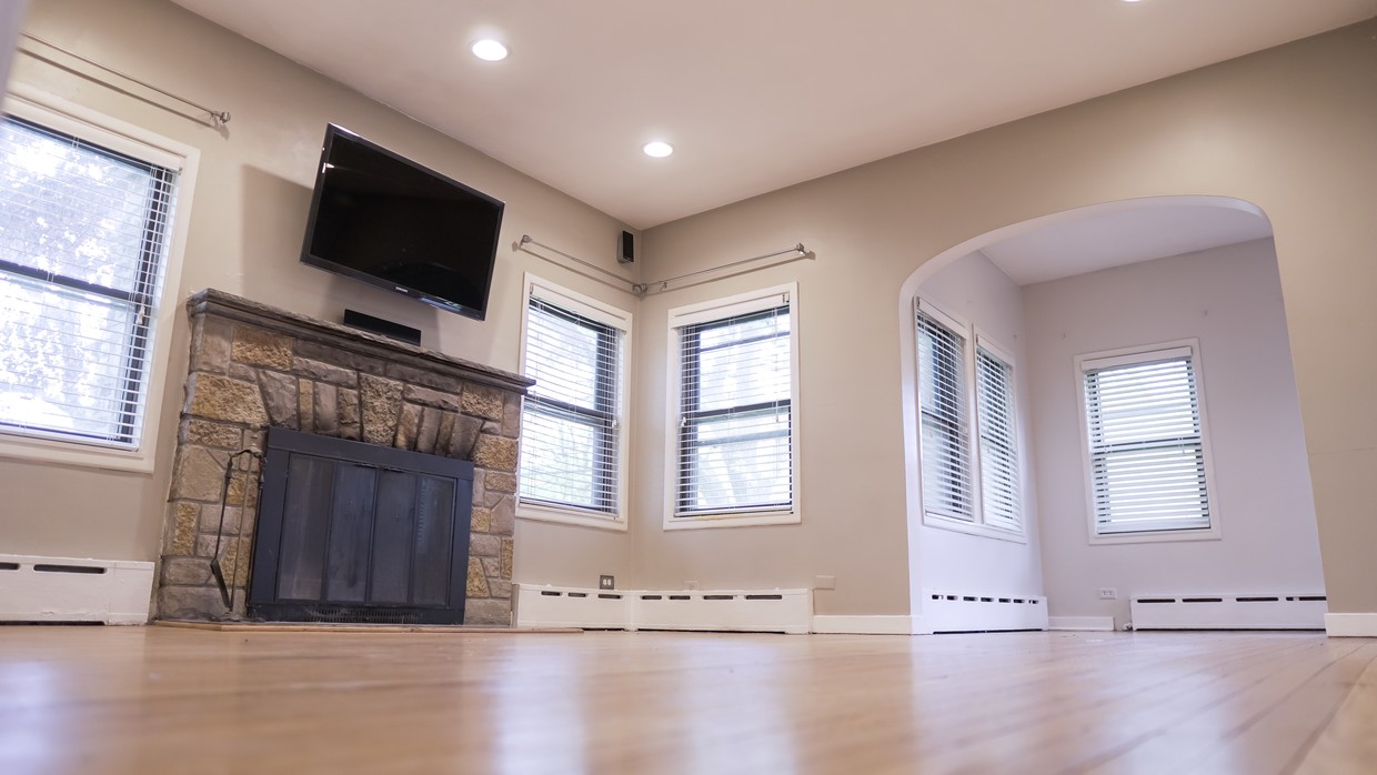 Living Room - 1762 Beverly Pl