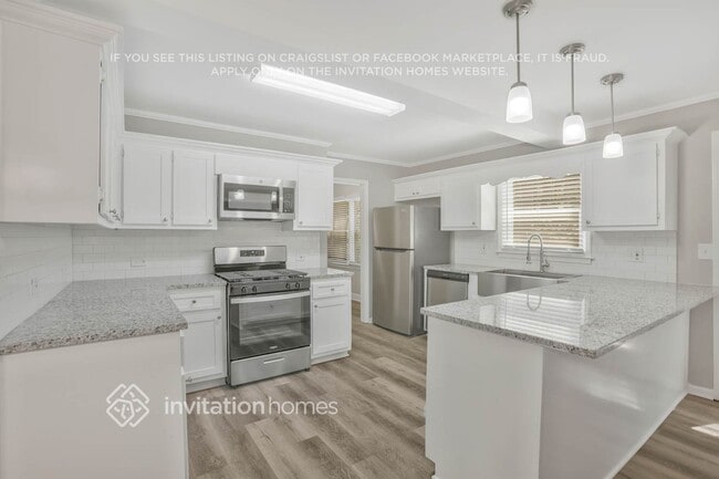 Building Photo - 750 Navajo Trail