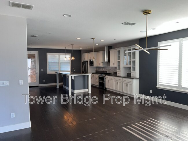 Foto del edificio - 315 Creamery Ln