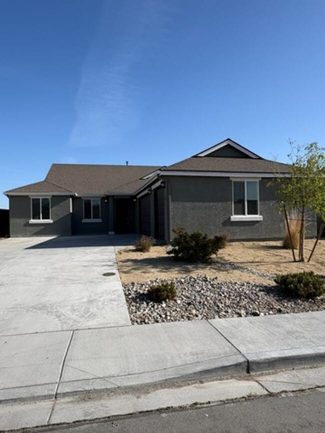 Building Photo - 546 Country Hollow Dr