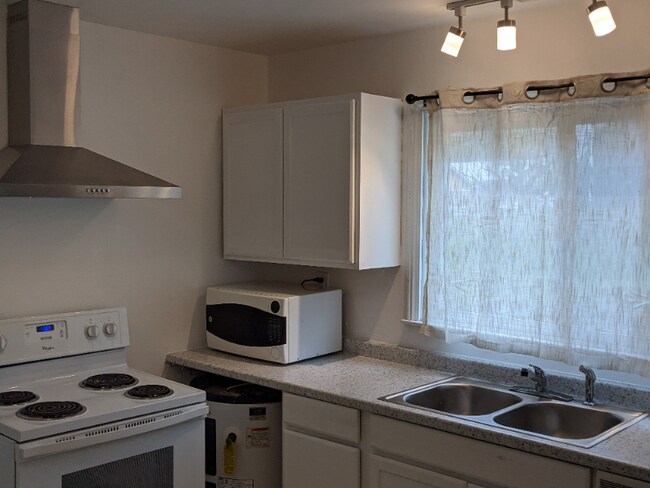 Foto del edificio - 1001 E Main St