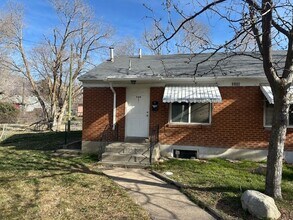 Building Photo - 2368 Orchard Ave