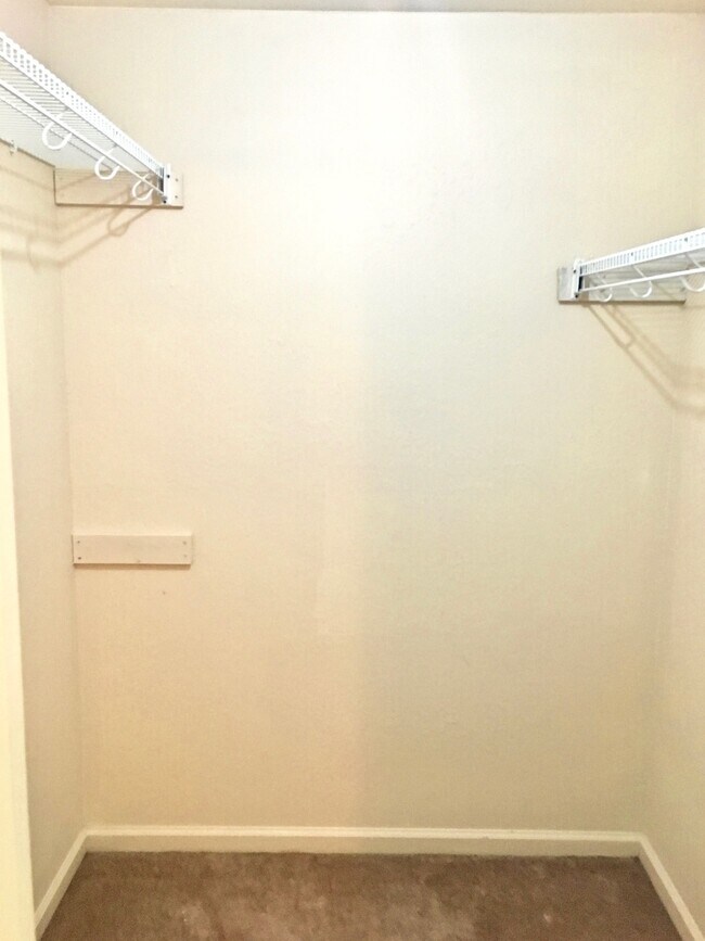 Building Photo - 4508 Antosh Cir