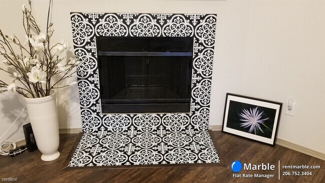 Foto del edificio - 3 br, 2 bath House - 6909 Bentley Ave