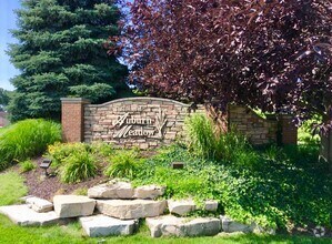 Building Photo - 1207 Primrose Ln