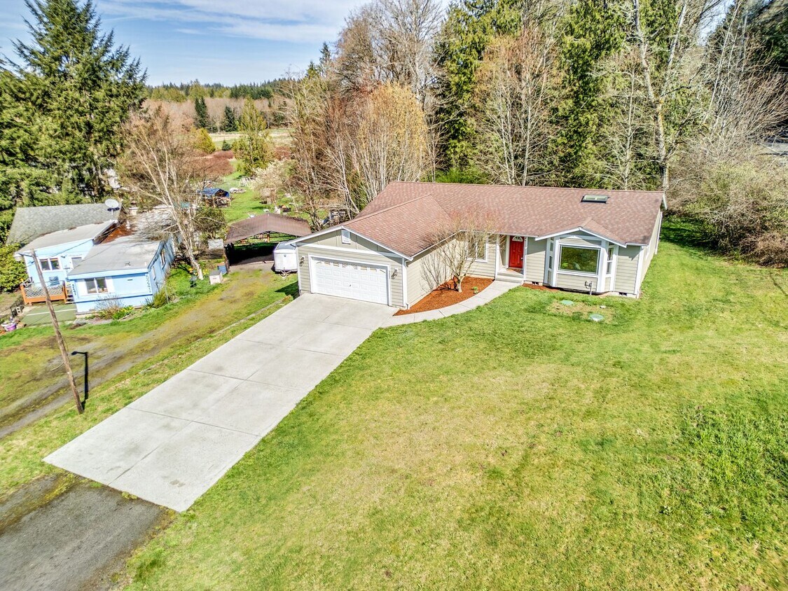 Foto principal - 3 Bedroom Rambler in Quiet Port Orchard Lo...