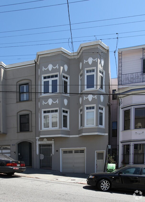 Building Photo - 1379 Vallejo St
