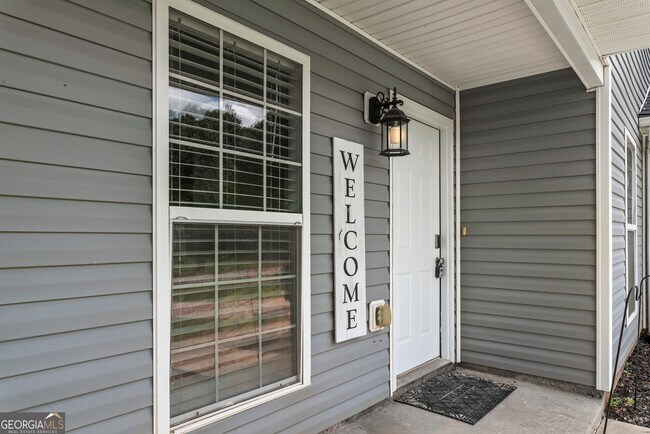 Foto del edificio - 1091 Creek Point Dr