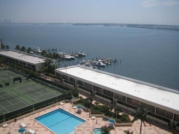 Photo - 1925 Brickell Ave (Miami, FL)