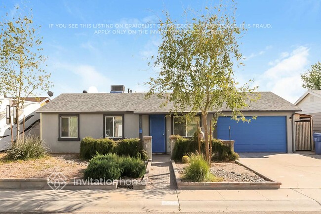Building Photo - 3635 E Emile Zola Ave