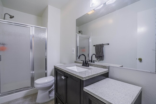 Master Bathroom - 7740 Redlands St
