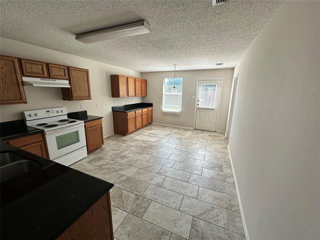 Foto del edificio - 800 Rocky Springs Dr