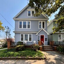Building Photo - 786 Avenue C