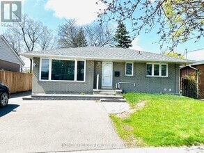 Building Photo - 116 Eldomar Ave