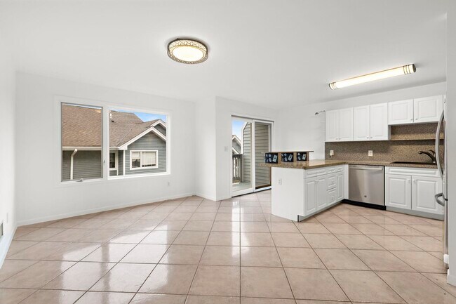 Building Photo - 44 Skyview Terrace