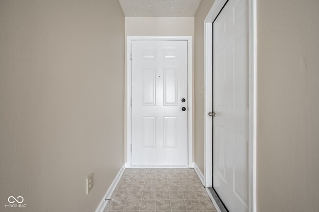 Building Photo - 11194 Black Gold Dr