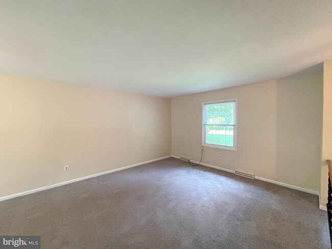 Foto del edificio - 40865 Spring House Ln