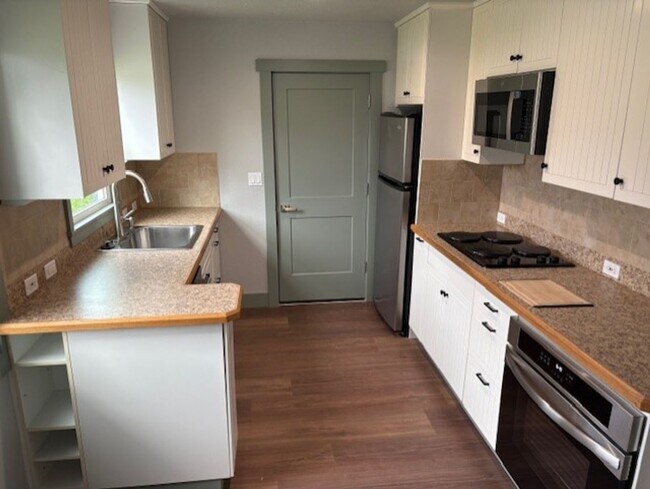 Foto del edificio - 2-bedroom/2-bath single family home